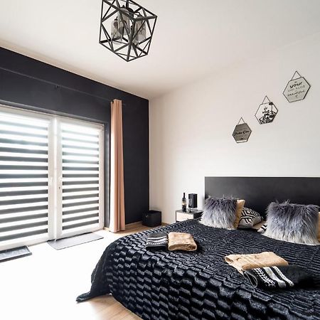 Apartament Perla Pienin Debno  エクステリア 写真